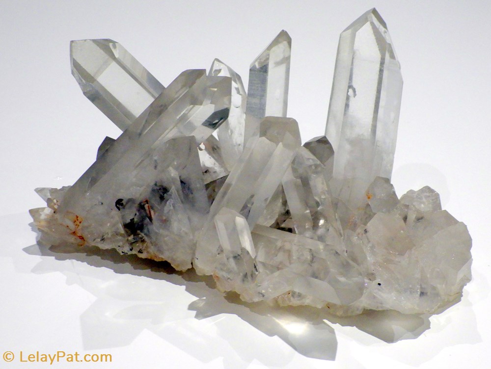 Quartz (Cristal de roche) mineraux meteorites quartz cristal de roche