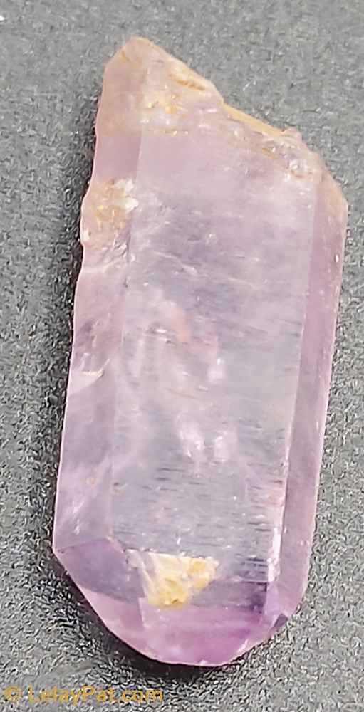 mineraux meteorites quartz amethyste autre cristal