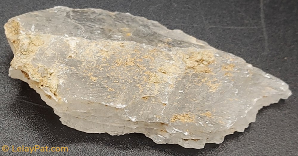 Gypse transparent en feuille (Sélénite) mineraux meteorites gypse transparent en feuille selenite