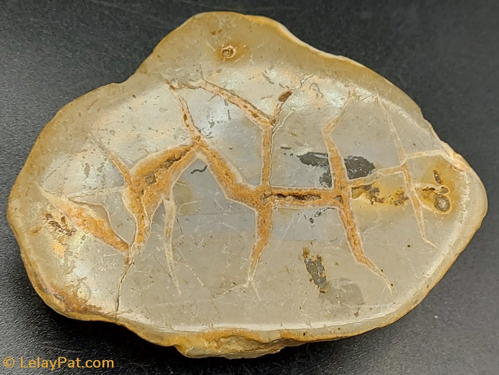 Septaria du Cher (France) mineraux meteorite calcite septaria du cher france