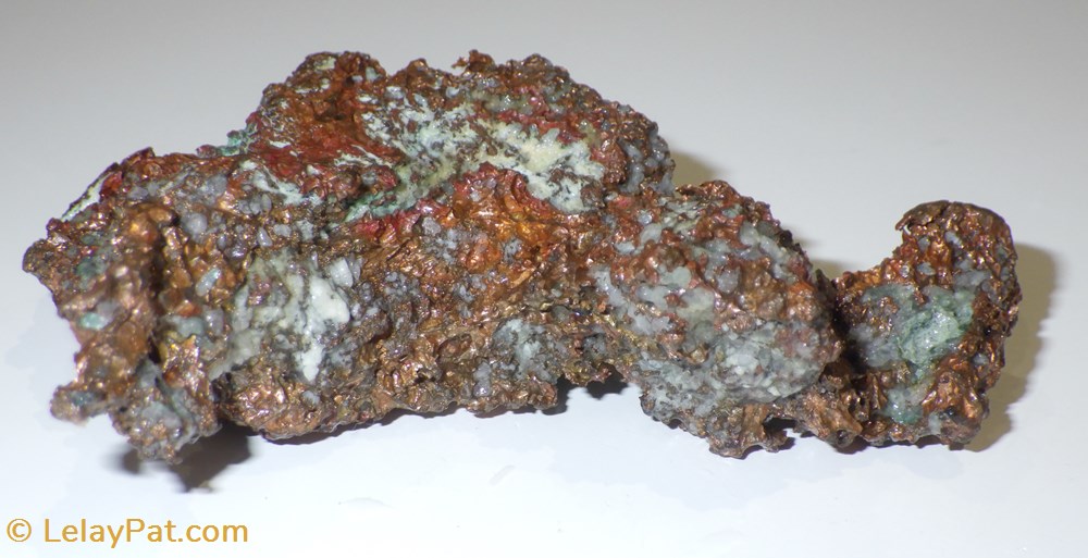 Cuivre natif (Pépite) mineraux meteorites cuivre natif pepite
