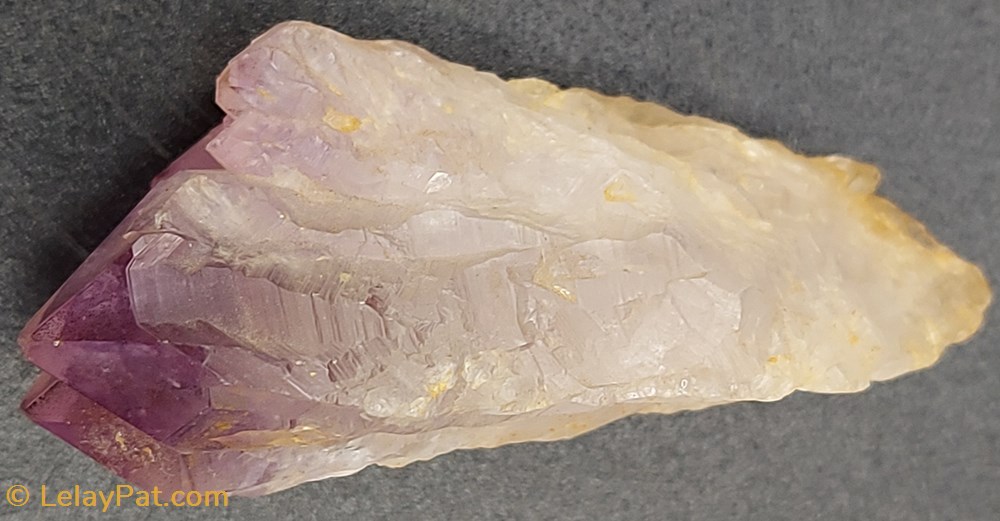 mineraux meteorites quartz amethyste cristaux