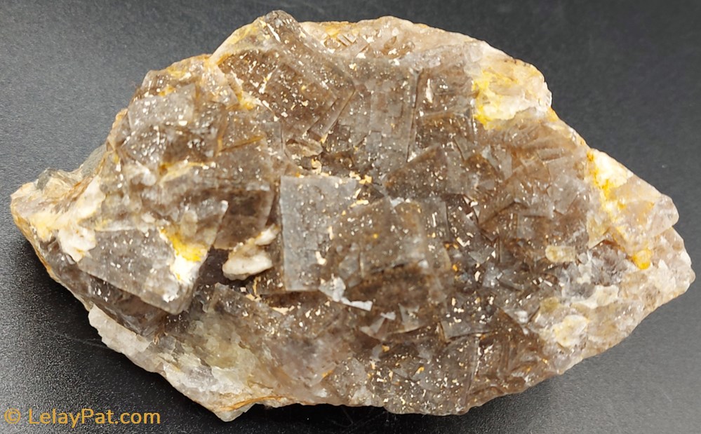 Fluorite (Spath fluor) mineraux meteorite fluorite spath fluor