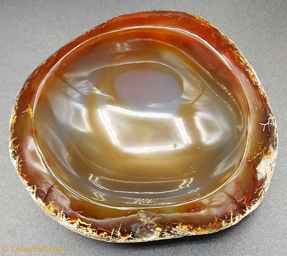 Cendrier en cornaline mineraux meteorite cendrier en cornaline