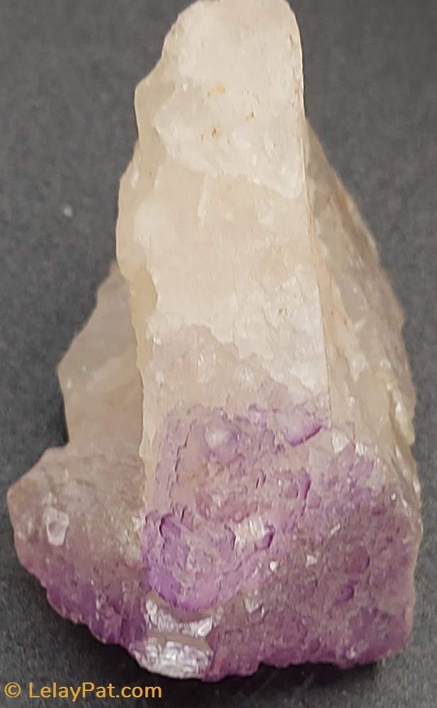 Améthyste (cristal) mineraux meteorites quartz amethyste cristal
