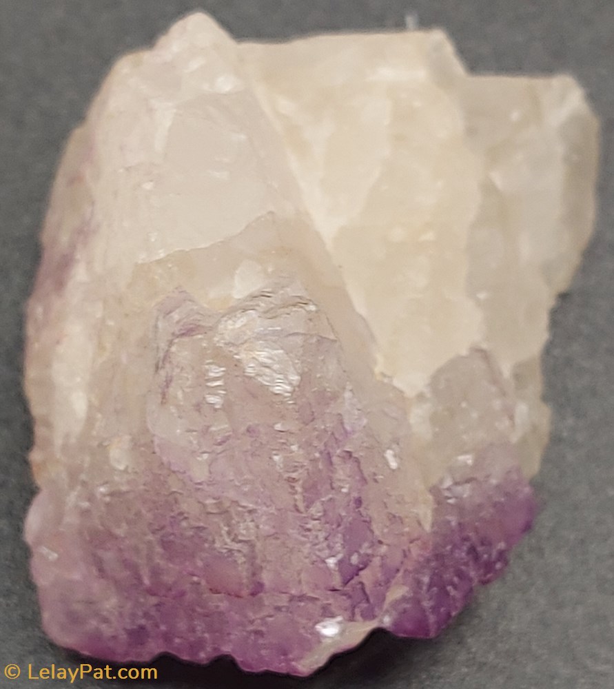 Améthyste (cristal) 3 mineraux meteorites quartz amethyste cristal