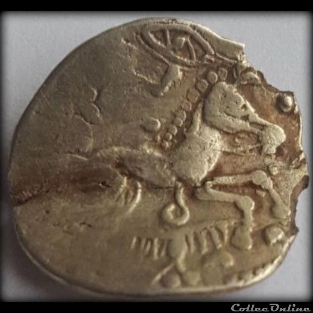 ( Incertaine ) variante statère à l'oiseau de face monnaie antique gauloise incertaine variante statere a oiseau de face