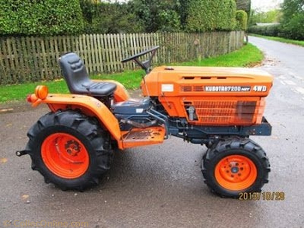 Kubota B7200HST 4WD - Transports