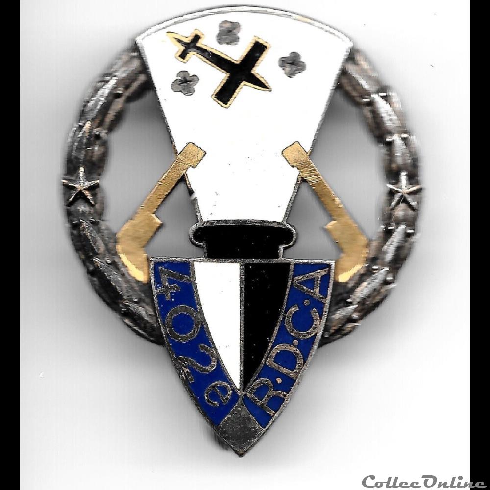 402 ° règiment d'artillerie ant-aériene. 4 militarium medaille insigne 402 regiment artillerie ant aeriene
