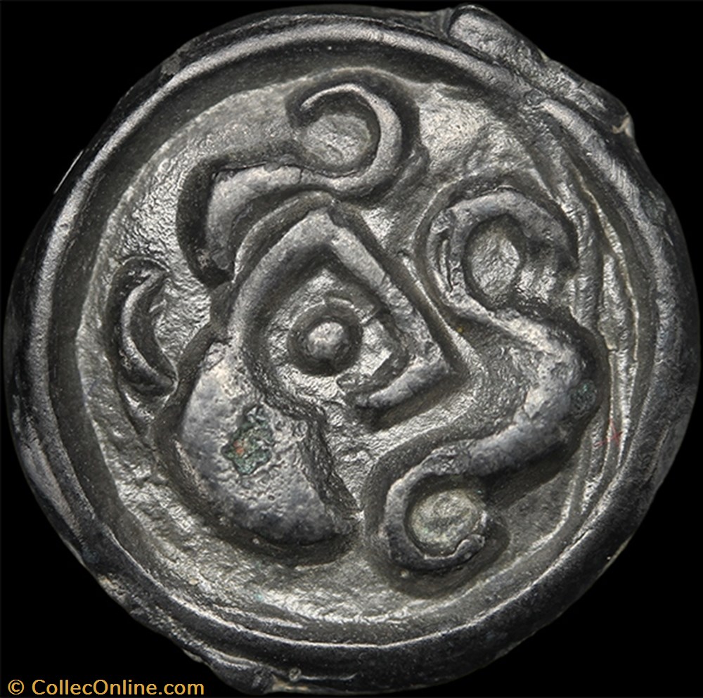Suessions - Potin au sanglier, au torque et aux globules 2 monnaie antique av jc ap gauloise suessions potin au sanglier au torque et aux globules