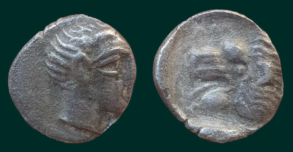 Obole au lacydon et au lion / DICOMON.5a, OBM monnaies antiques celtes obole au lacydon et au lion dicomon 5a obm