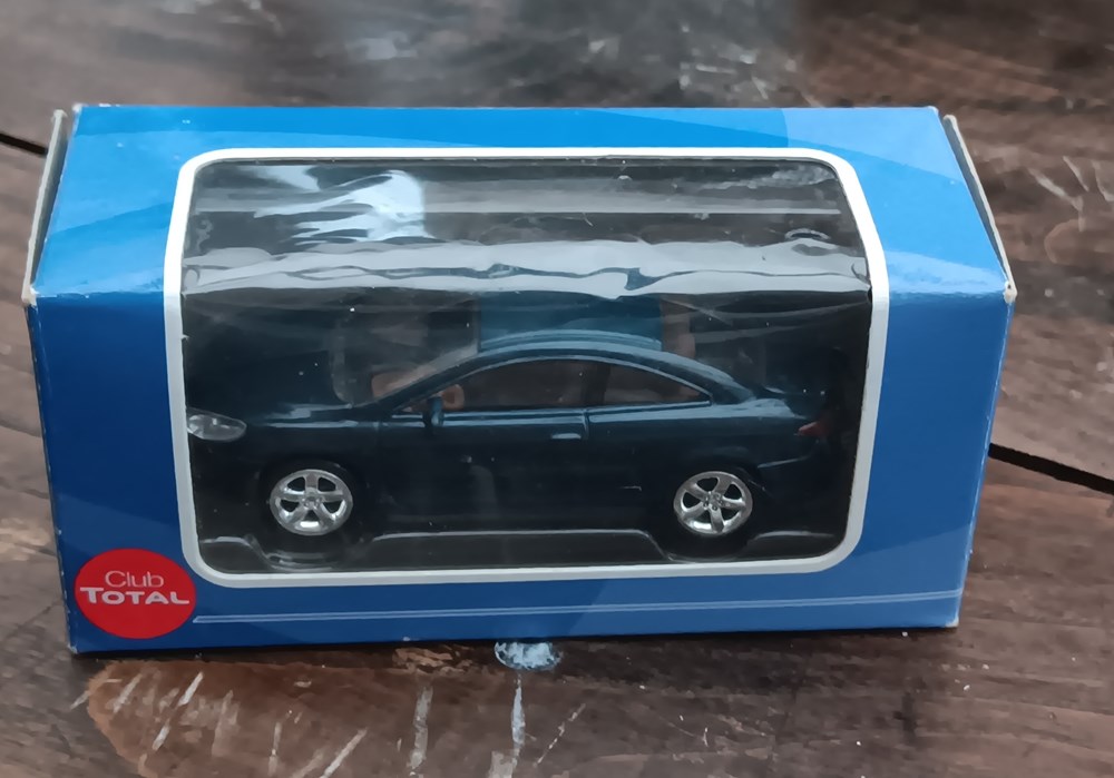 modeles reduits voitures peugeot 407 coupe