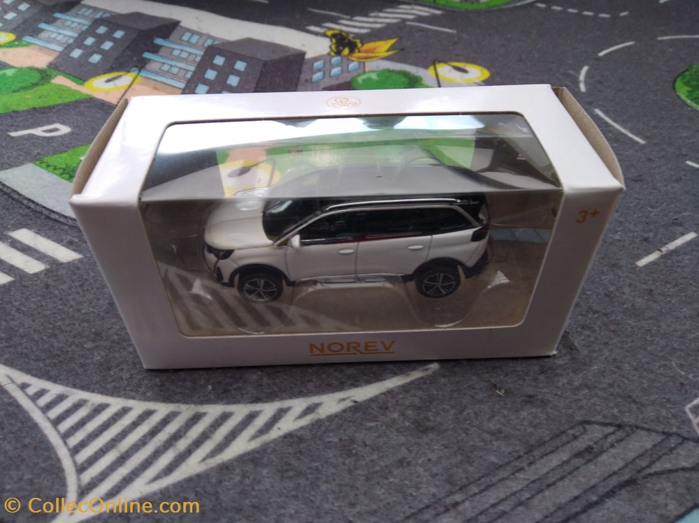 Peugeot 5008 II modeles reduits voitures peugeot 5008 ii