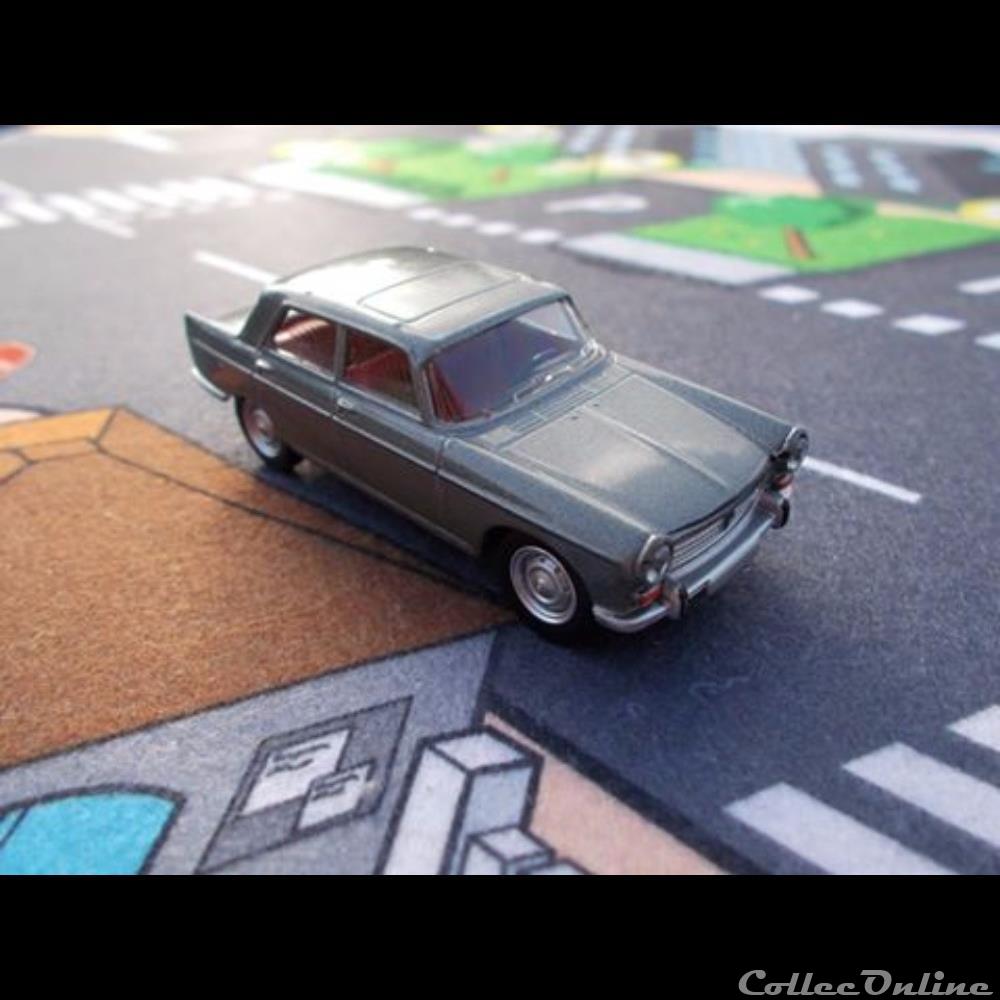 modele reduit voiture peugeot 404