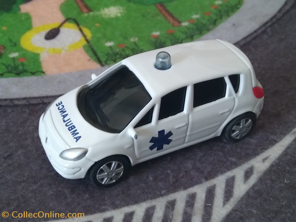 Renault Scenic "Ambulance " modeles reduits voitures renault scenic ambulance