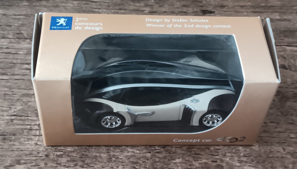 modeles reduits voitures peugeot 4002