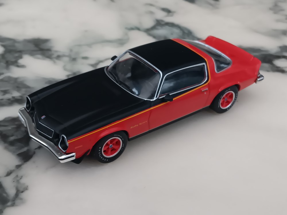 modeles reduits voitures chevrolet camaro rally sport