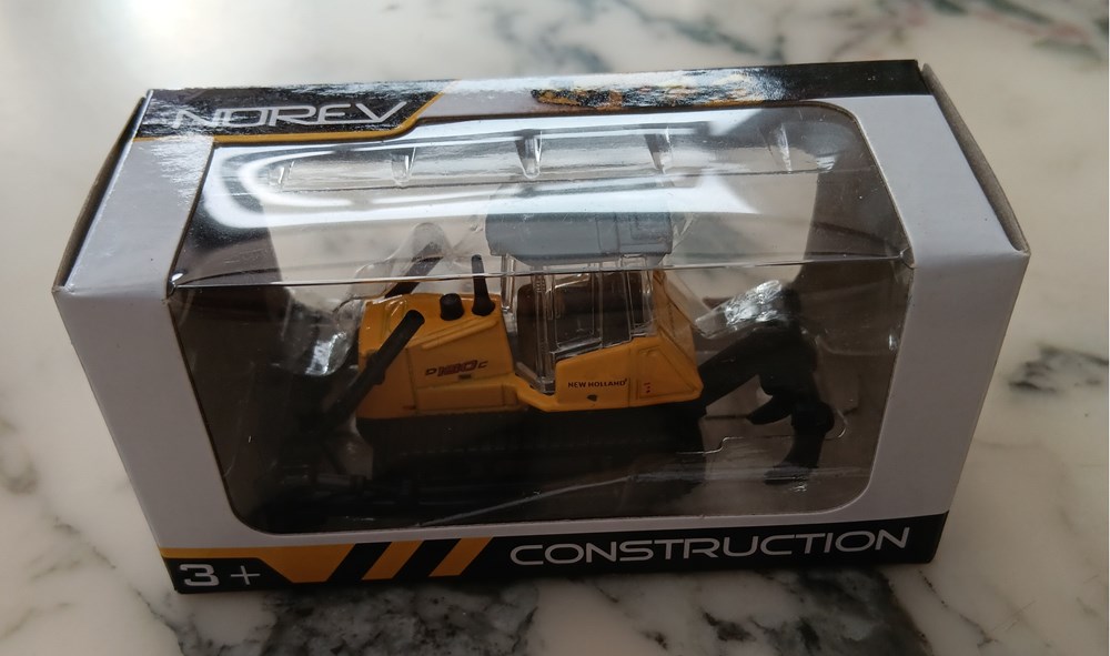 New Holland D180C modeles reduits vehicules agricoles new holland d180c