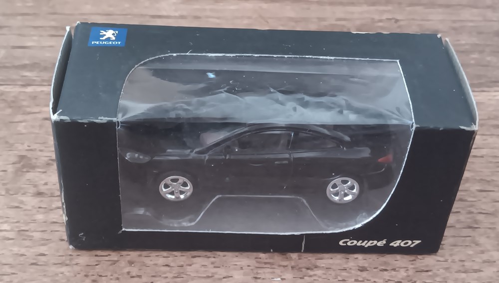 modeles reduits voitures peugeot 407 coupe