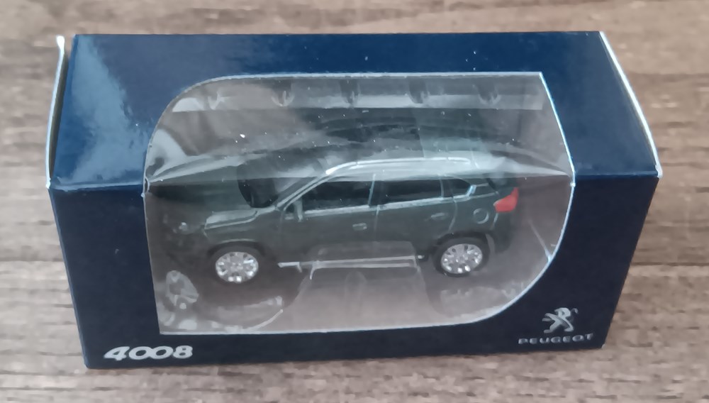 Peugeot 4008 modeles reduits voitures peugeot 4008