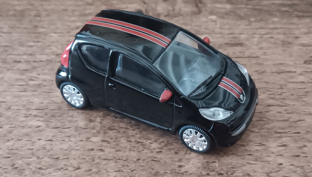 modeles reduits voitures peugeot 107 gt line