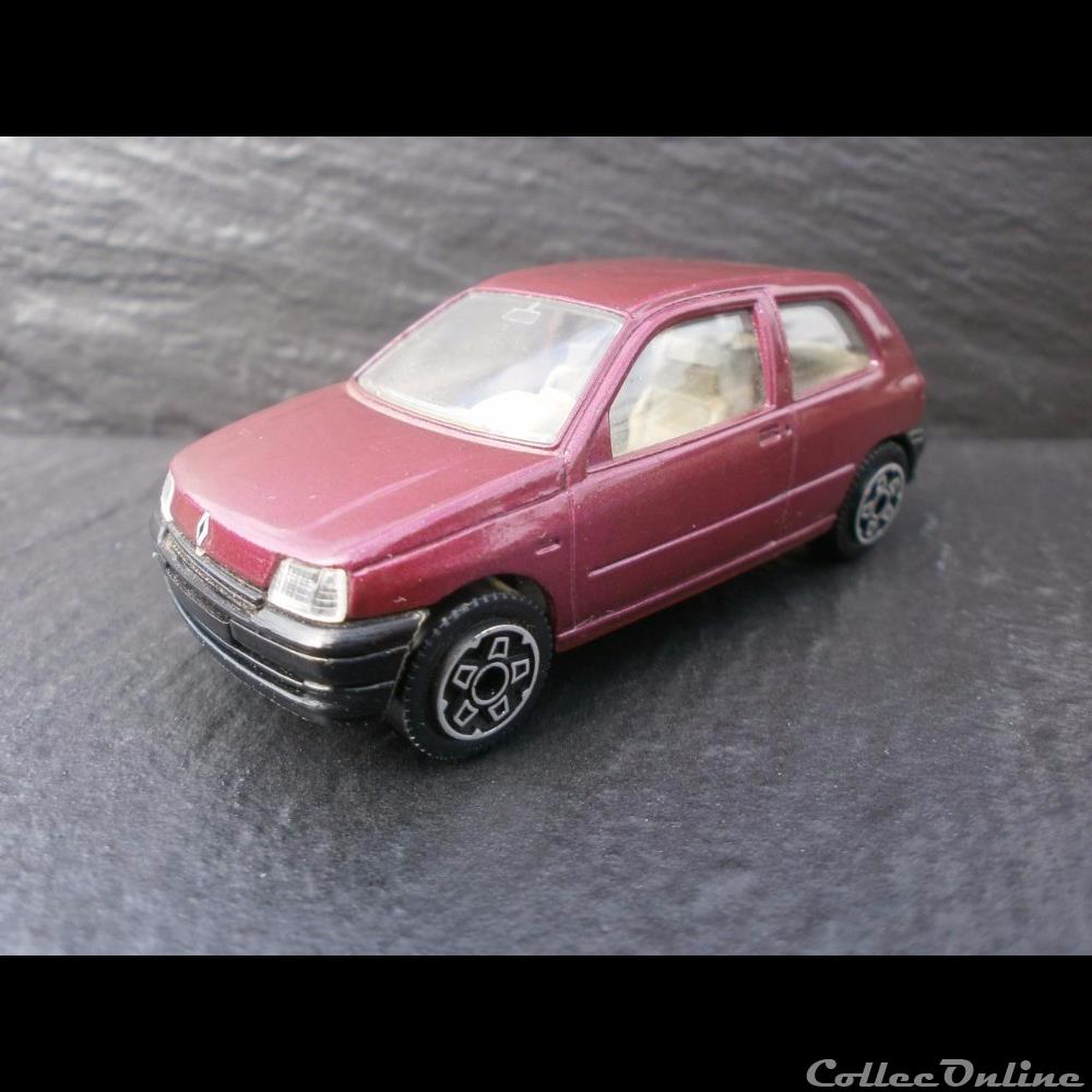Renault Clio RT modele reduit voiture renault clio rt
