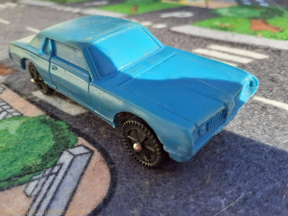 Mercury Cougar modele reduit voiture mercury cougar