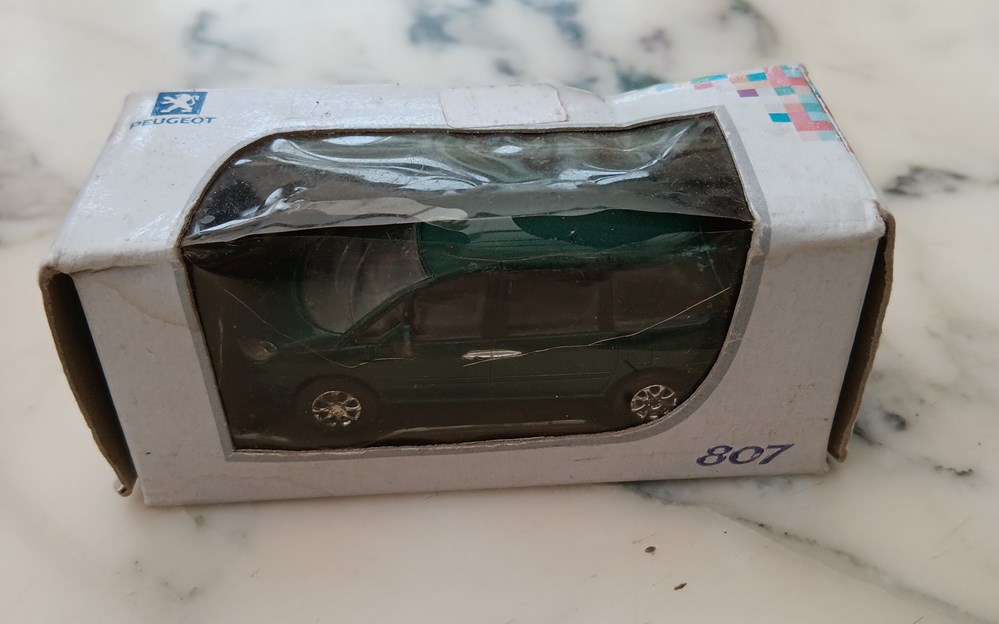 Peugeot 807 modeles reduits voitures peugeot 807