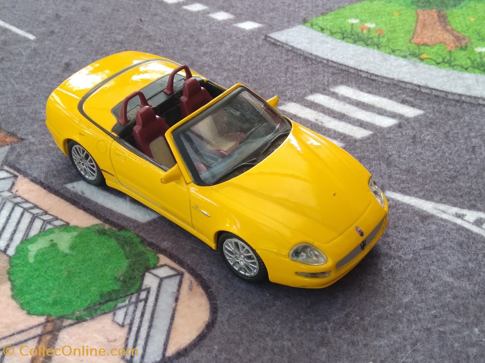 modeles reduits voitures maserati gransport v8
