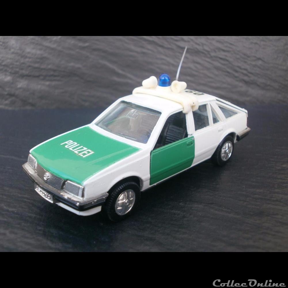Opel Ascona C Polizei modele reduit voiture opel ascona c polizei
