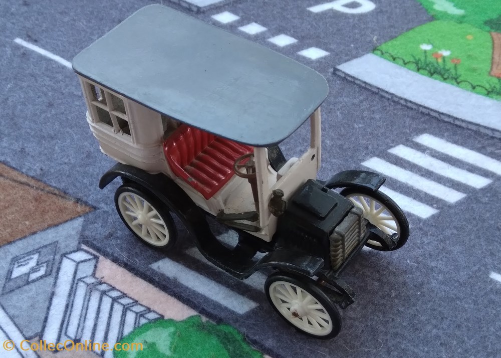 modeles reduits voitures panhard panard levassor tonneau 1899