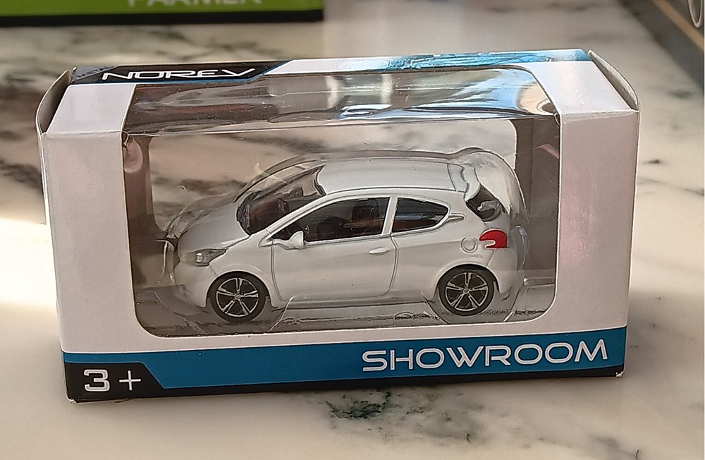 modeles reduits voitures peugeot 208 i