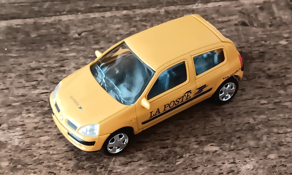 Renault Clio II "La Poste" modeles reduits voitures renault clio ii la poste