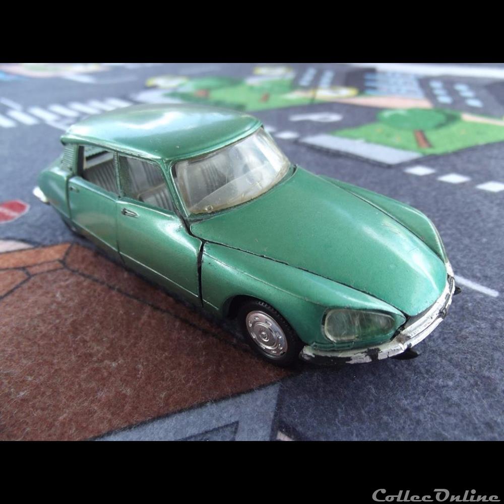 modele reduit voiture citroen ds 21