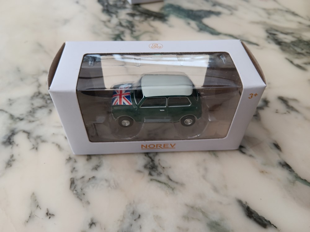 modeles reduits voitures austin mini cooper s