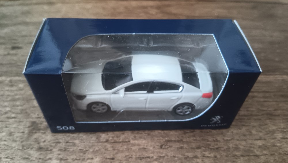 modeles reduits voitures peugeot 508 i
