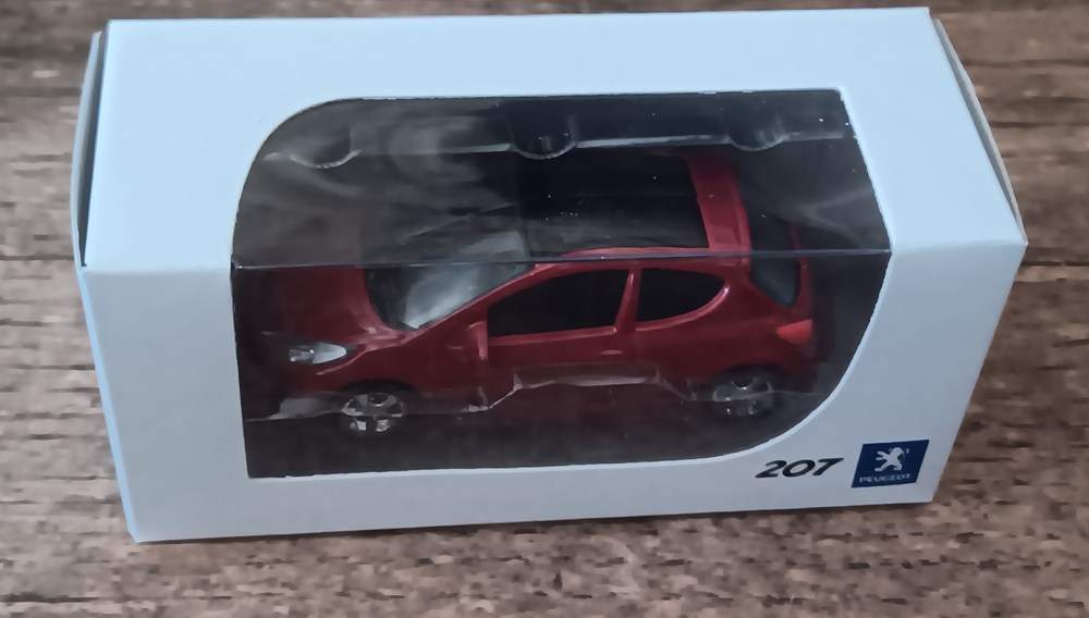 modeles reduits voitures peugeot 207