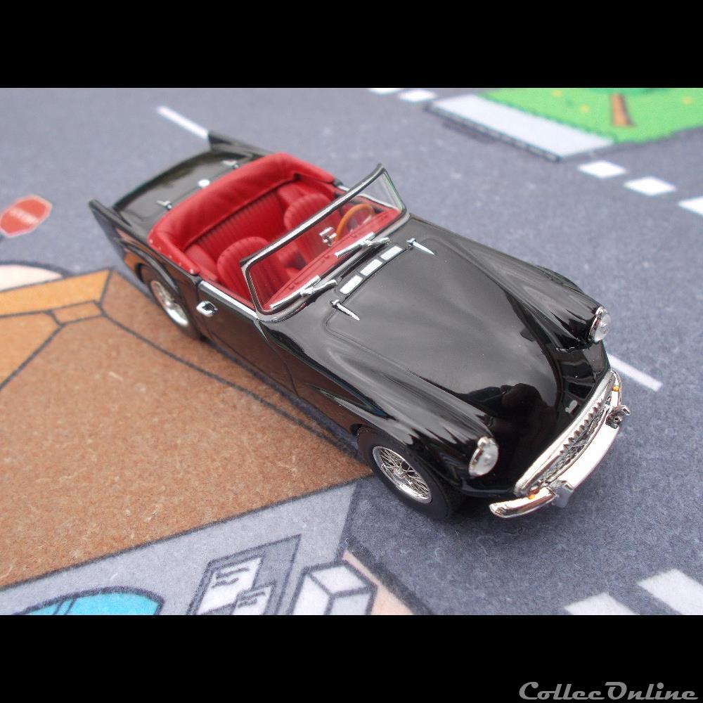 Daimler SP250 modele reduit voiture daimler sp250