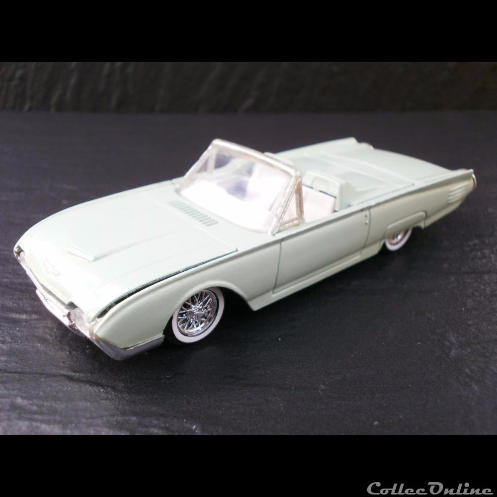 modele reduit voiture ford thunderbird