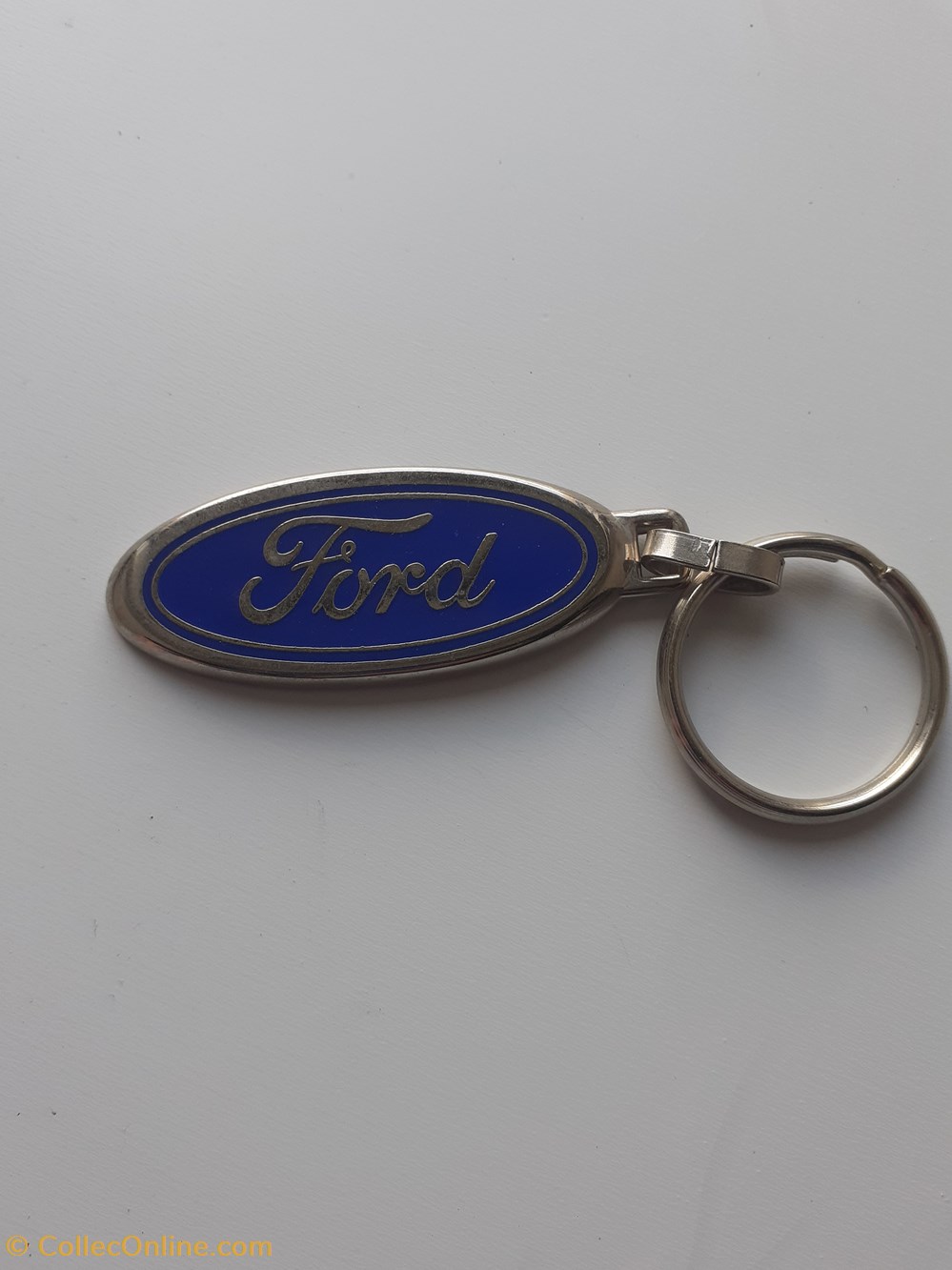 Porte clés Ford objets publicitaires porte cles ford