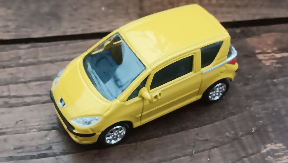 modeles reduits voitures peugeot 1007