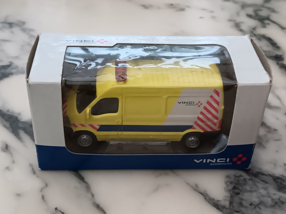 Renault Master II "Vinci" modeles reduits voitures renault master ii vinci