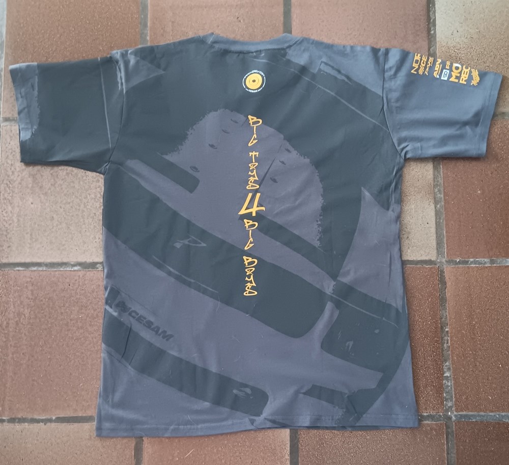 Tee-shirt "big toys 4 big boys" de Norev vetements et accessoires tee shirt big toys 4 big boys de norev