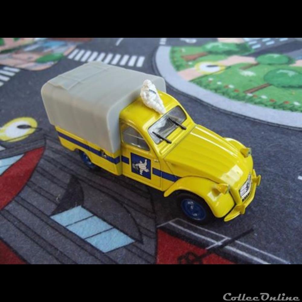 La 2 CV de Citroën - N°52 - Citroën 2 CV AZU pick-up "Michelin" modele reduit voiture la 2 cv de citroen n 52 citroen 2 cv azu pick up michelin