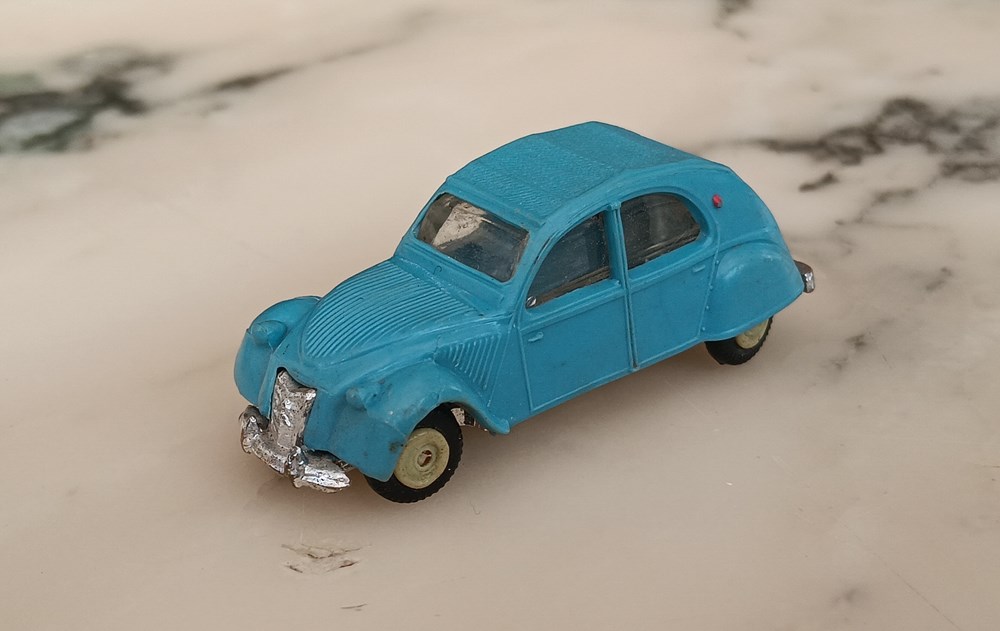 Citroën 2CV AZ modeles reduits voitures citroen 2cv az