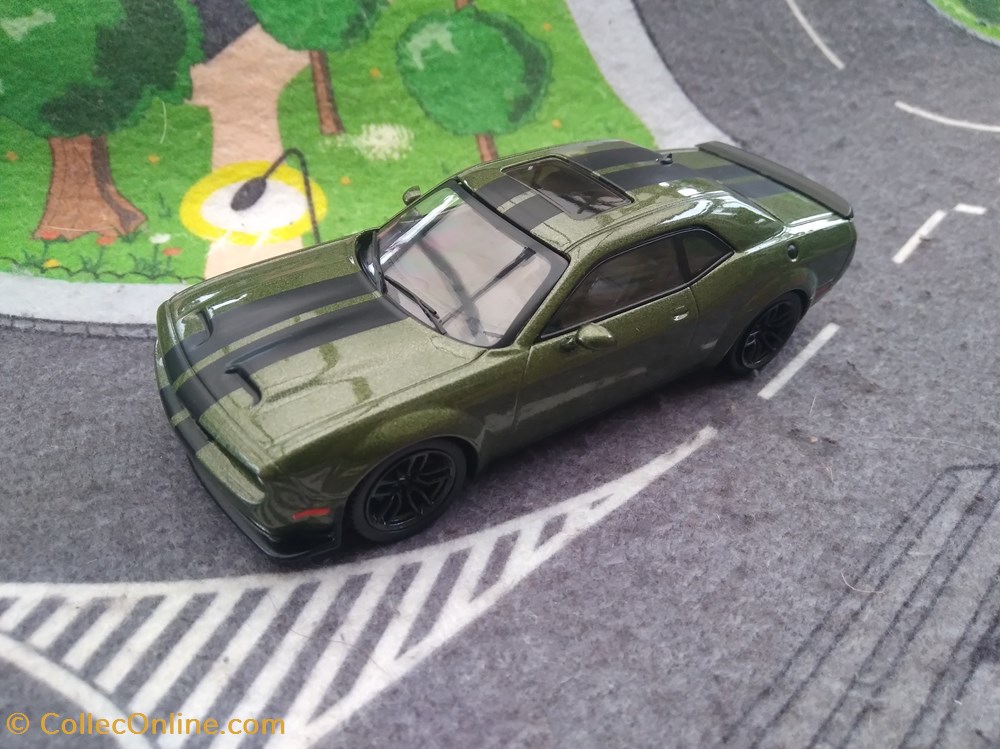Dodge Challenger SRT Hellcat modeles reduits voitures dodge challenger srt hellcat