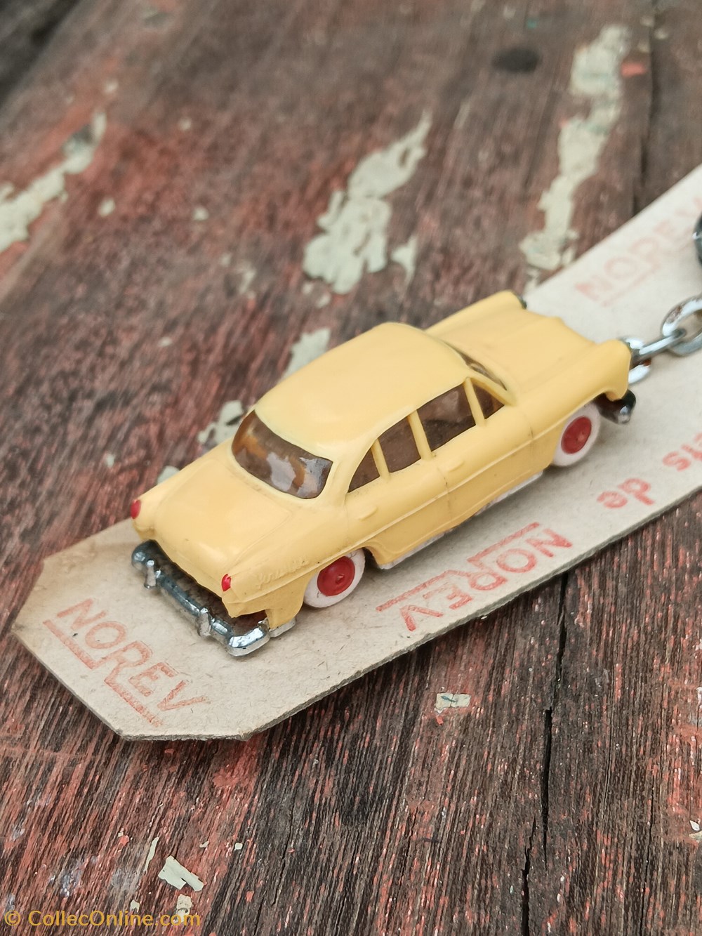 Simca Versailles divers porte cles simca versailles