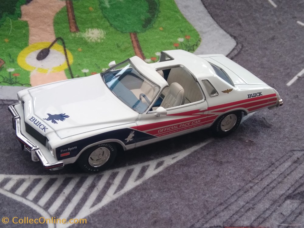 modeles reduits voitures buick century