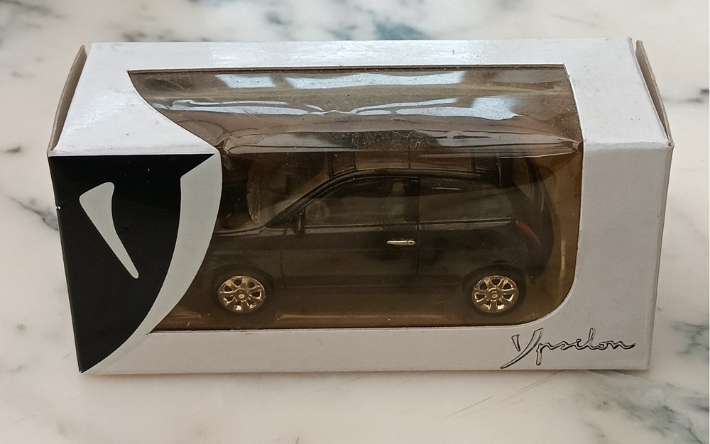 Lancia Ypsilon modeles reduits voitures lancia ypsilon