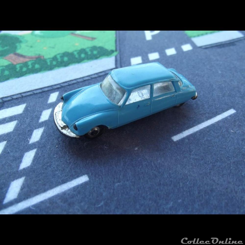modele reduit voiture citroen ds 19